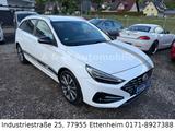 Hyundai i30 cw Intro Edition - Hyundai i30 Intro mit Diesel-Antrieb