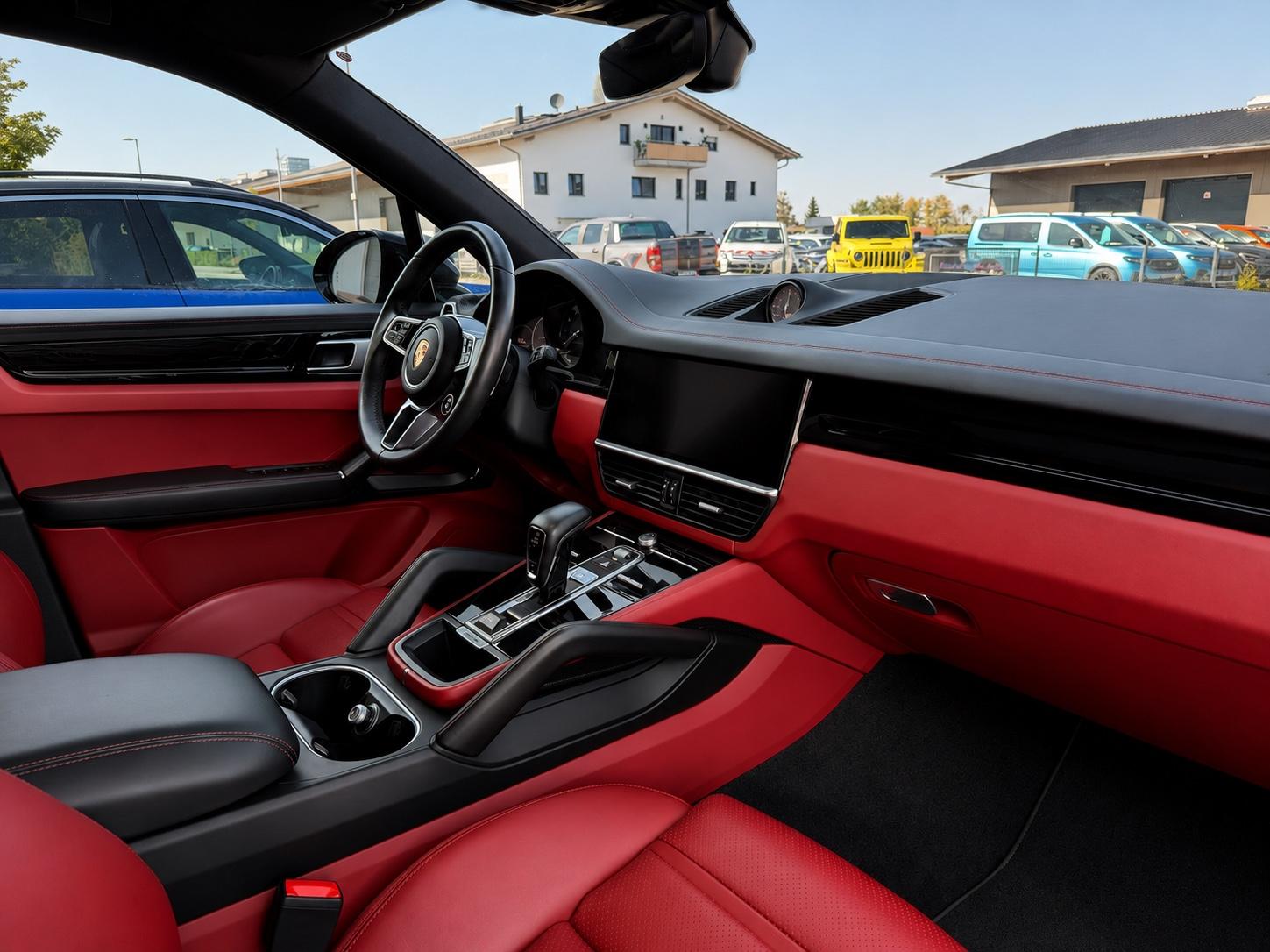 Porsche Cayenne E-Hybrid Sport Chrono Pano 21 Zoll LED
