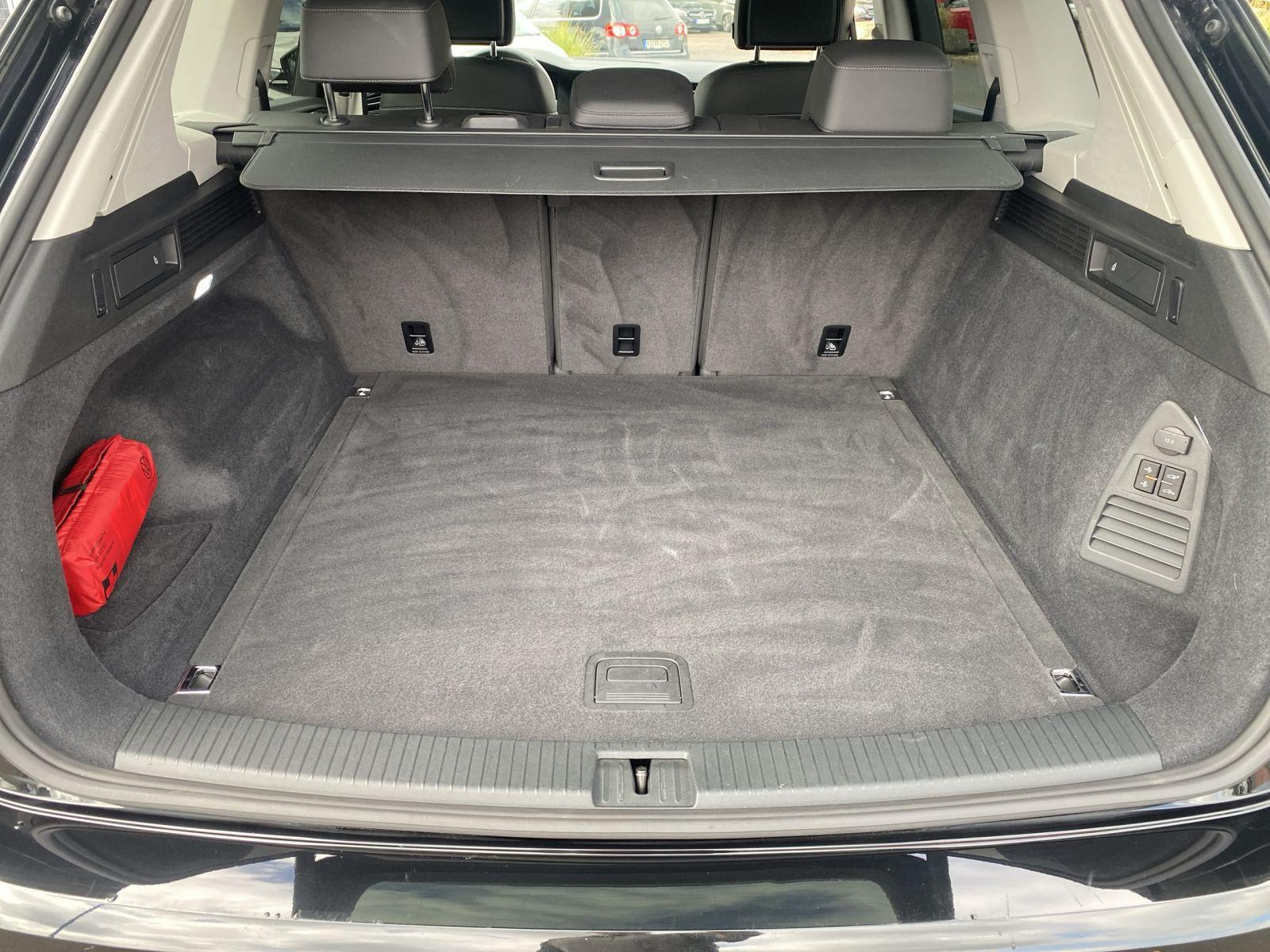 Volkswagen Touareg 3.0 TDI Navi Leder AHK ACC Luftfederung
