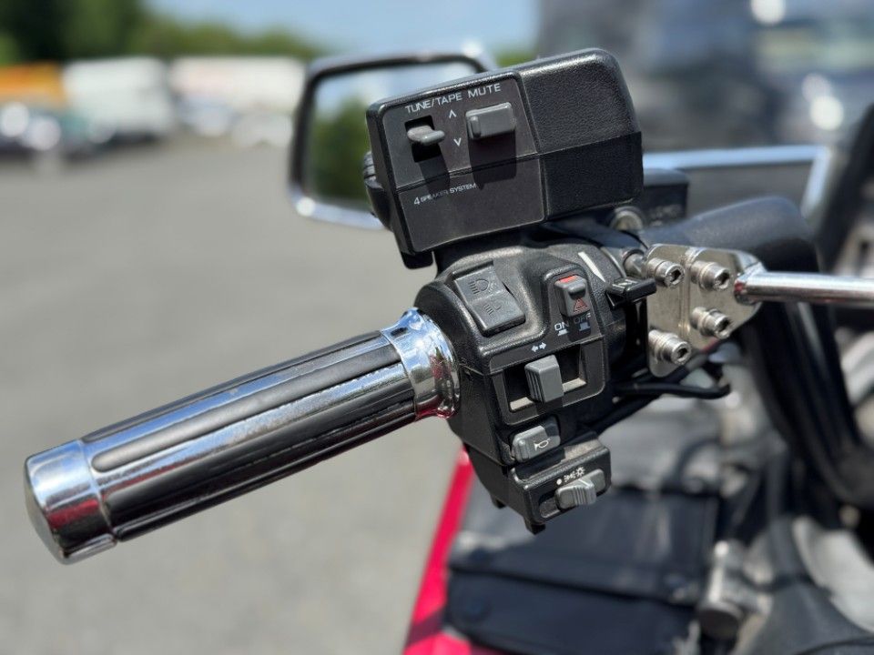 Fahrzeugabbildung Honda Gold Wing SC 1500er HU Neu Startklar