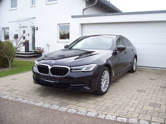 BMW 530e xDrive EGSD/Head/ACC/360°/H&K/18"/DAB/Laser