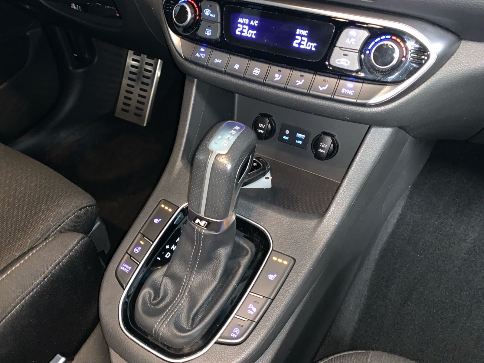 Fahrzeugabbildung Hyundai i30 1.4 T-GDI 7-DCT N-Line Navi