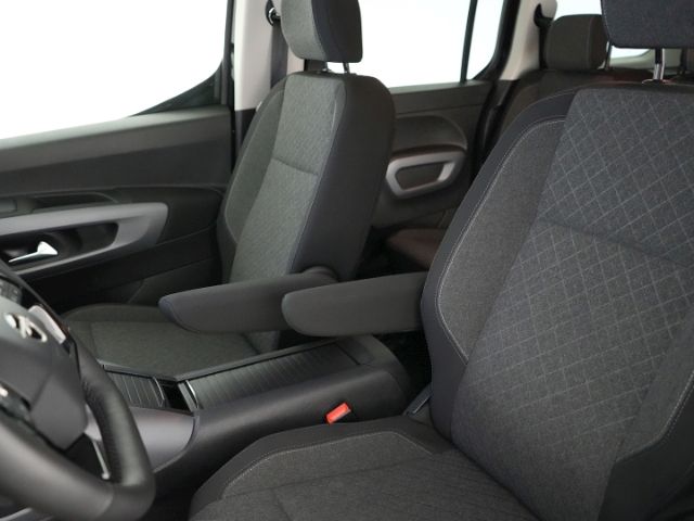 Combo E FACELIFT GS XL CDTI AT 7-SITZER+LED MATR