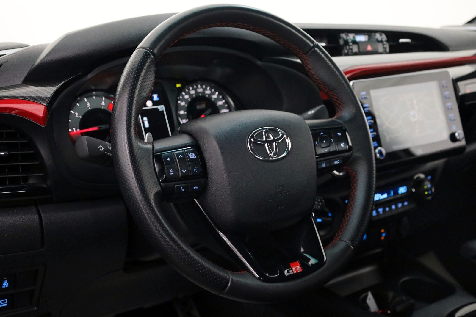 Fahrzeugabbildung Toyota Hilux 2.8 D-4D GR Sport,Alcantara,ACC,Rollo, AHK