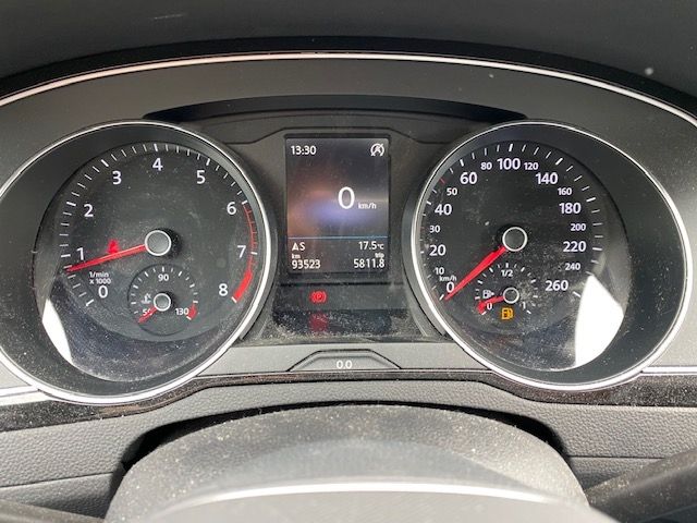 Passat Variant 1.5 TSI AHK/LED/NAVI+VZE+RFK/BUSI