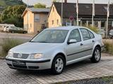 Volkswagen Bora 2.0 Comfortline - Volkswagen Bora: 2.0