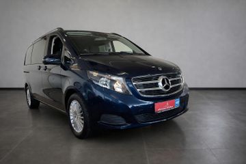 Mercedes V 220 - 1
