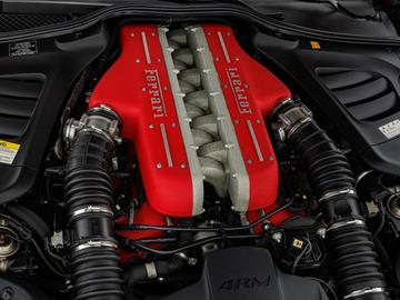 2017 Ferrari GTC4LUSSO — миниатюра 30