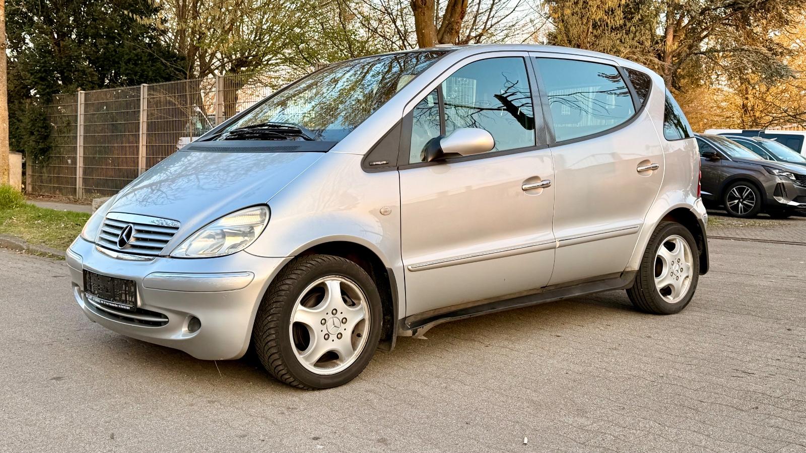 Mercedes-Benz A 160 Avantgarde*Klima*S-Heft*TÜV/ServiceNeu*COC