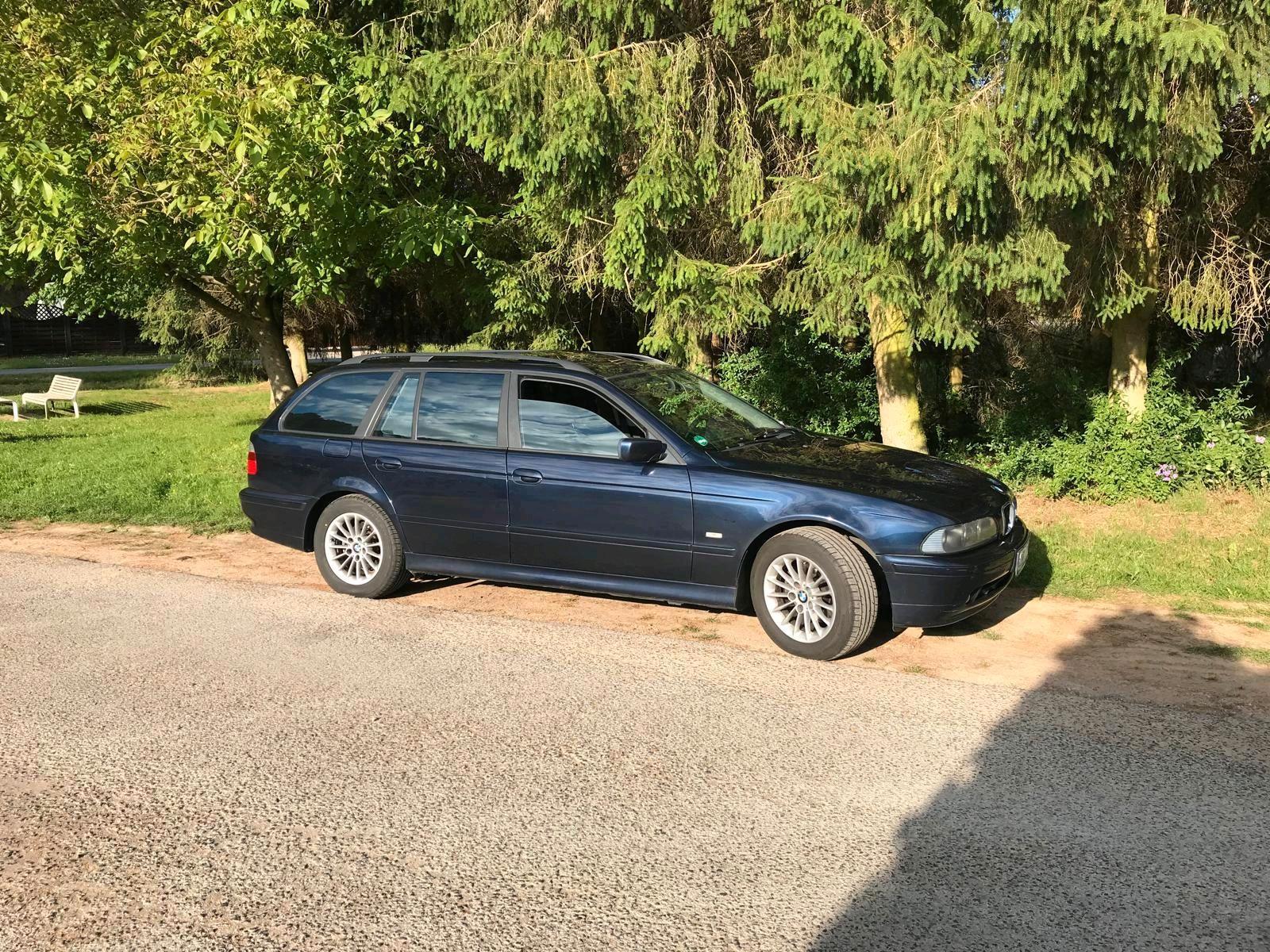 BMW 520