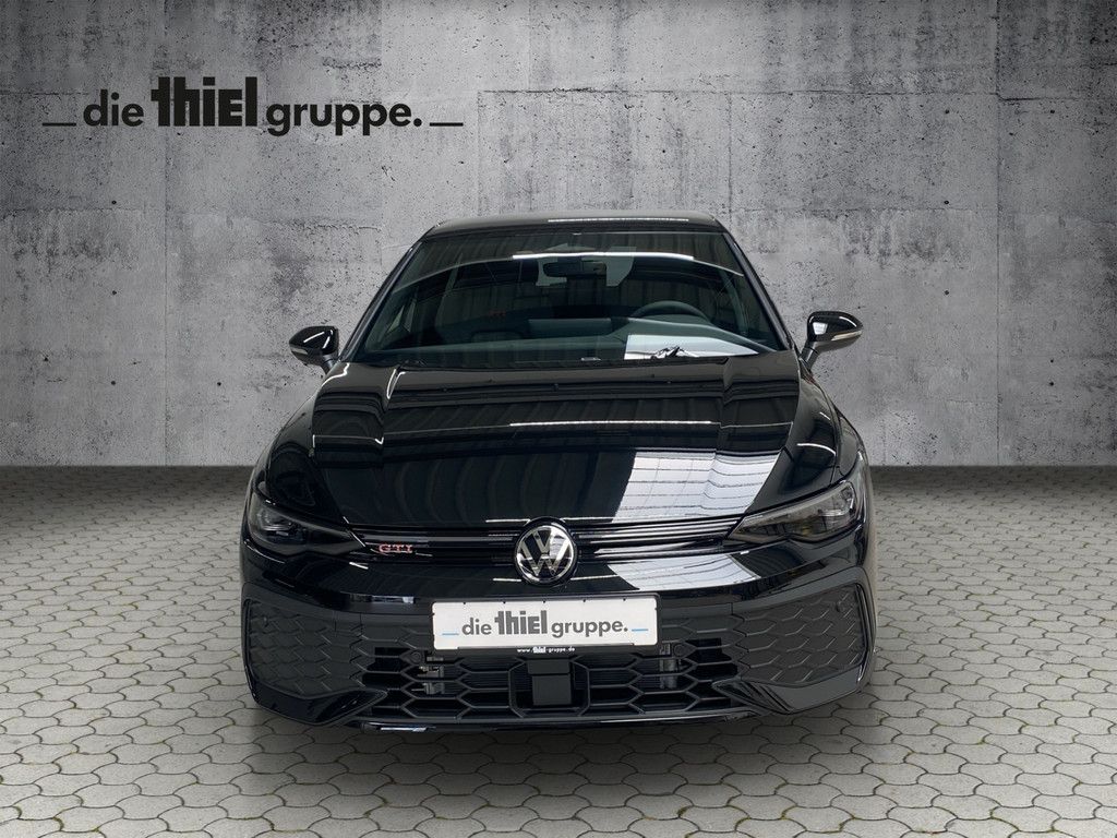 Volkswagen Golf - Bild 2