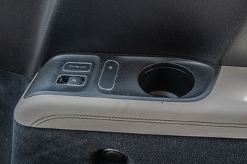 Fahrzeugabbildung Mercedes-Benz GLS63 AMG 4Matic+ 9G-TRONIC|*VOLL*|*VOLL*