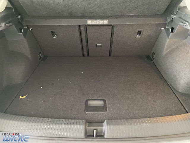 T-Roc 1.0 TSI United NAVI KLIMA LANE ASSIST PDC