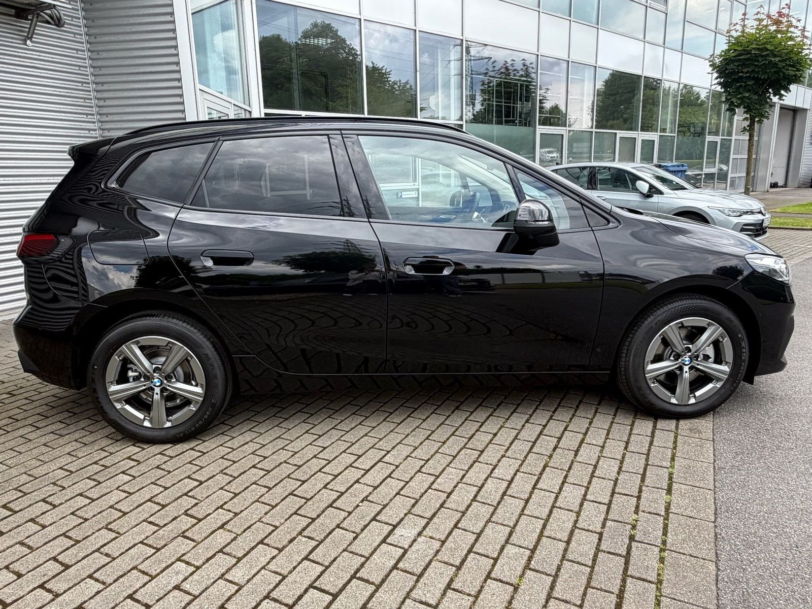 BMW 218 Active Tourer - Bild 3