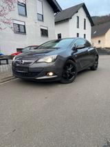 Opel OPEL ASTRA J GTC 1.4 Turbo ecoFLEX Innovat... - Opel Astra aus 2011: Coupe