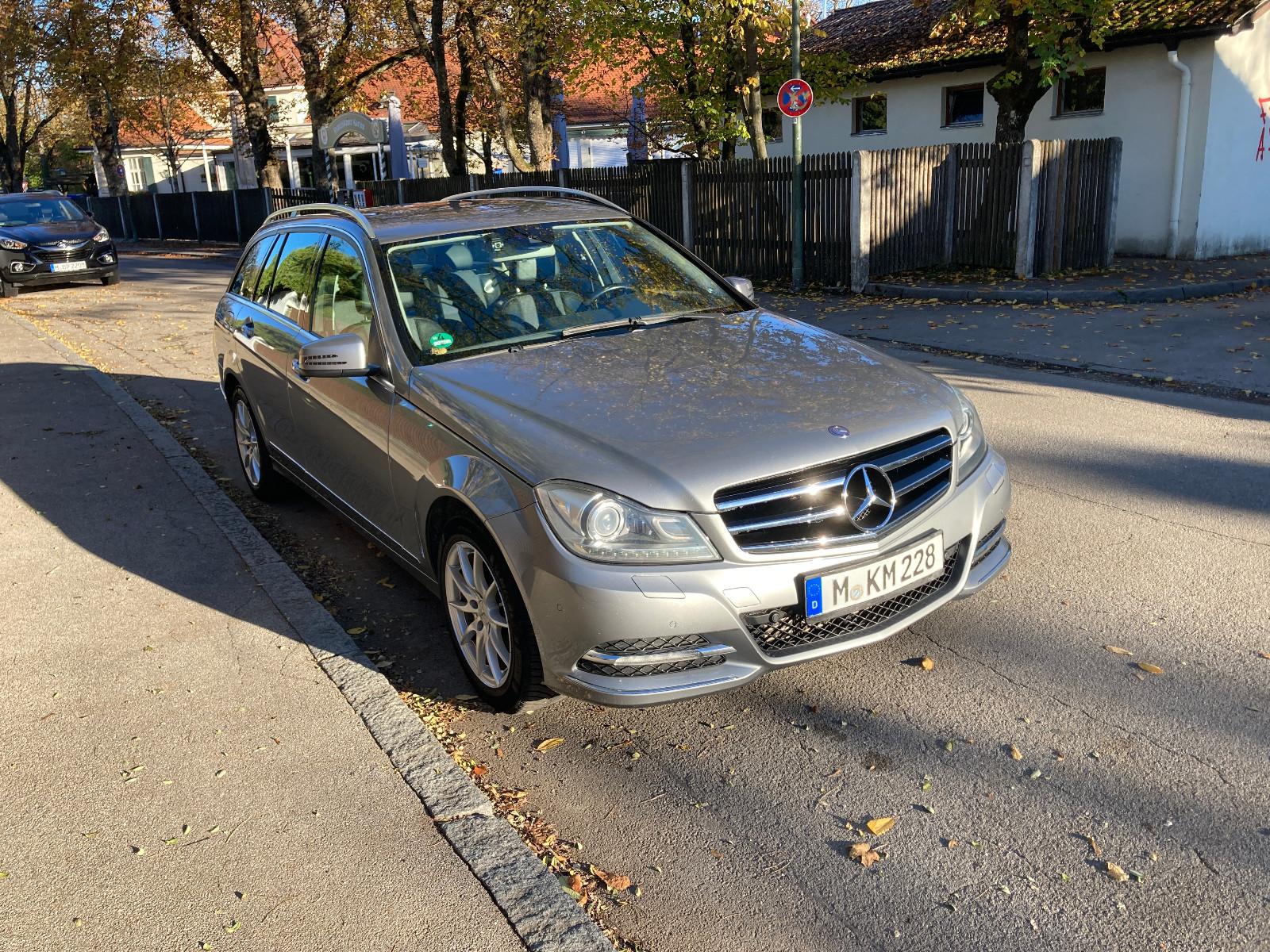 Mercedes-Benz C220 2011 — photo 5