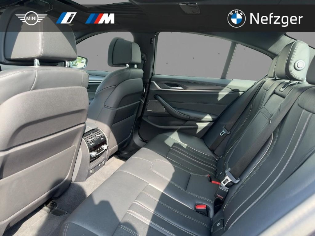 BMW 530 i M Sport Laser HUD H/K Massage Glasdach AHK foto 8