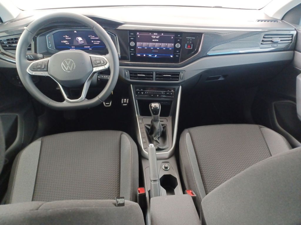 Fahrzeugabbildung Volkswagen Polo 1.0 TSI  Active Shzg  ACC