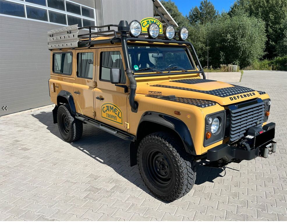 Image of Land Rover Defender