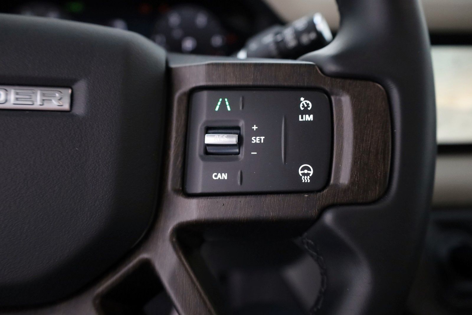 Fahrzeugabbildung Land Rover Defender 110 S,Luftfeder,ACC,360Kamera,AHK SR+WR