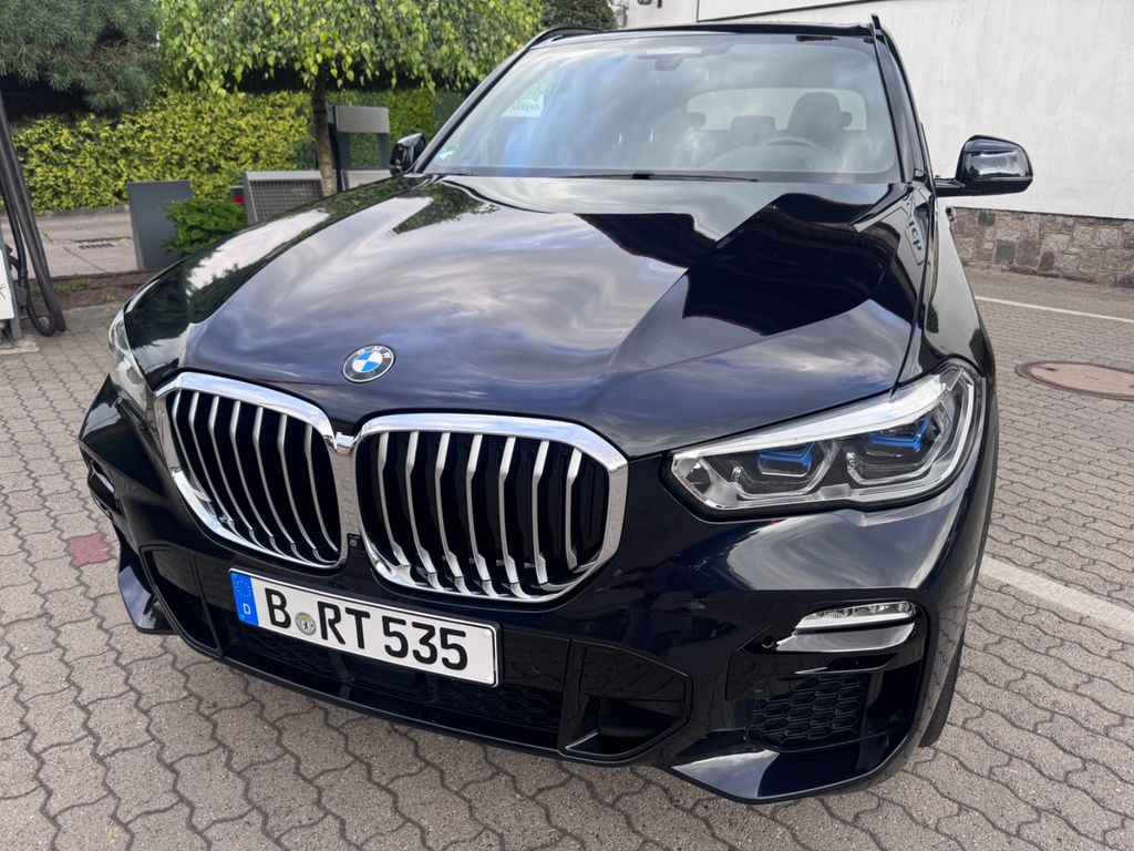Image of BMW X5