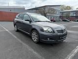 Toyota Avensis 1.8 TÜV&Ölservice Neu - Toyota Avensis aus 2008: Kombi