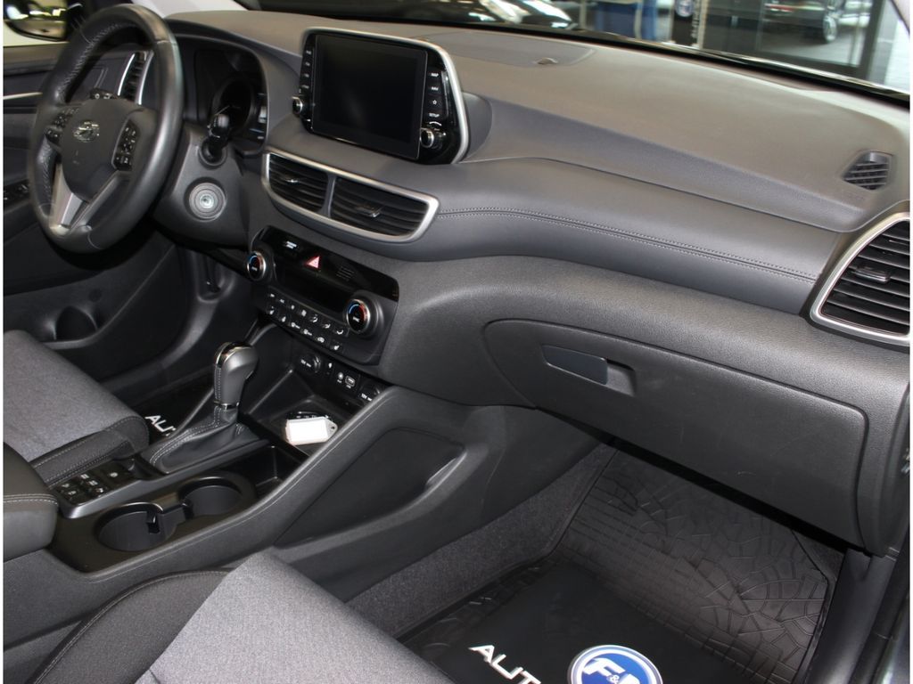 Fahrzeugabbildung Hyundai Tucson Style 4WD 1.6 *Navi*Kamera *LED*