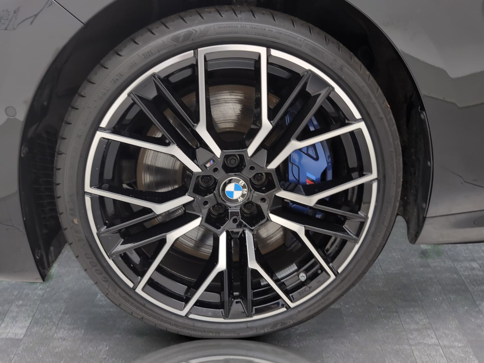 BMW M850 - Bild 17