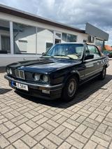 BMW 325i - BMW 325 aus 1987: Cabrio, 325i