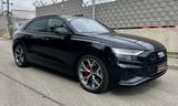 Audi SQ8 4.0 TDI quattro*Vollausstattung* - Audi SQ8 mit Diesel-Antrieb: Abstandswarner