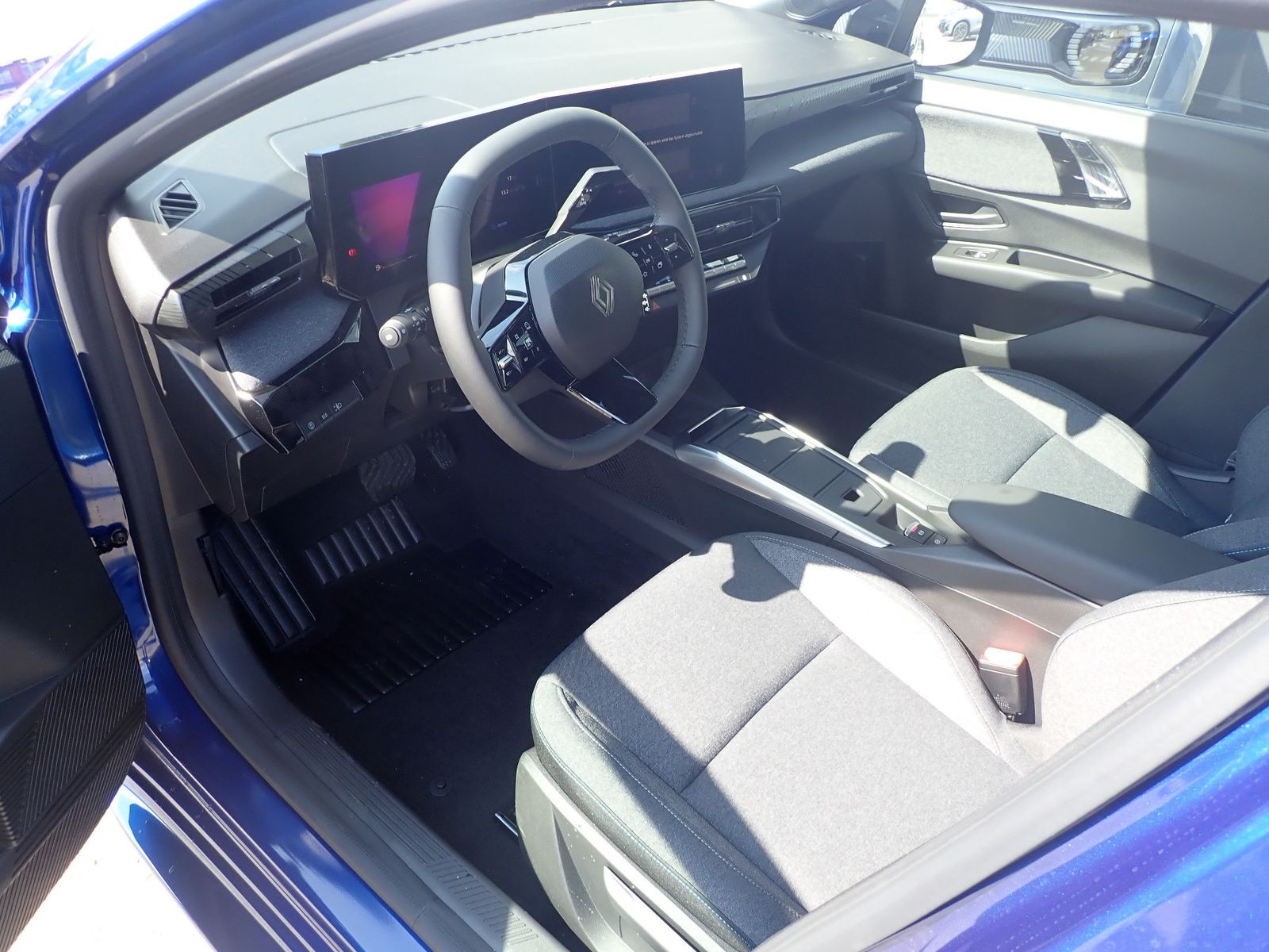 Fahrzeugabbildung Renault Clio Evolution Full Hybrid E-Tech 160