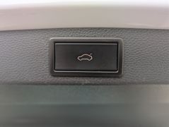 SKODA Karoq Scout 4x4 2.0TDI 150PS DSG LED ACC DAB