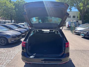 Volkswagen Passat Variant - 10