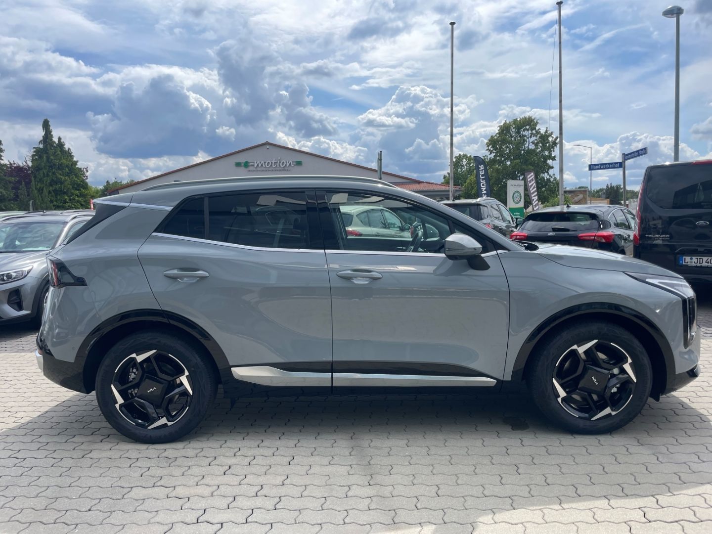 Fahrzeugabbildung Kia Sportage Spirit LED elek Heckklappe 360Kamera