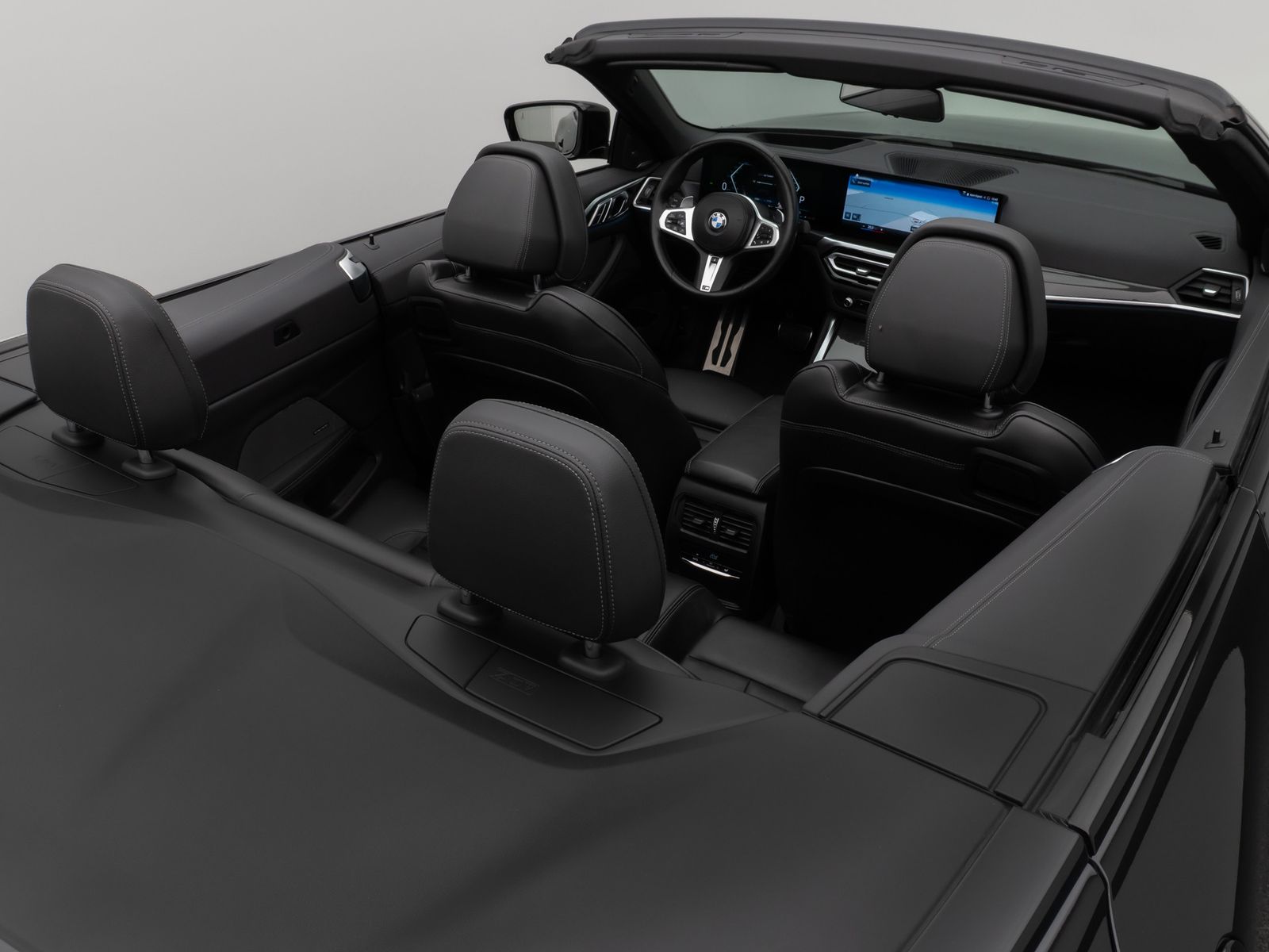Fahrzeugabbildung BMW M440i xD Cabrio DAB Kamera HUD ACC H/K 19Zoll