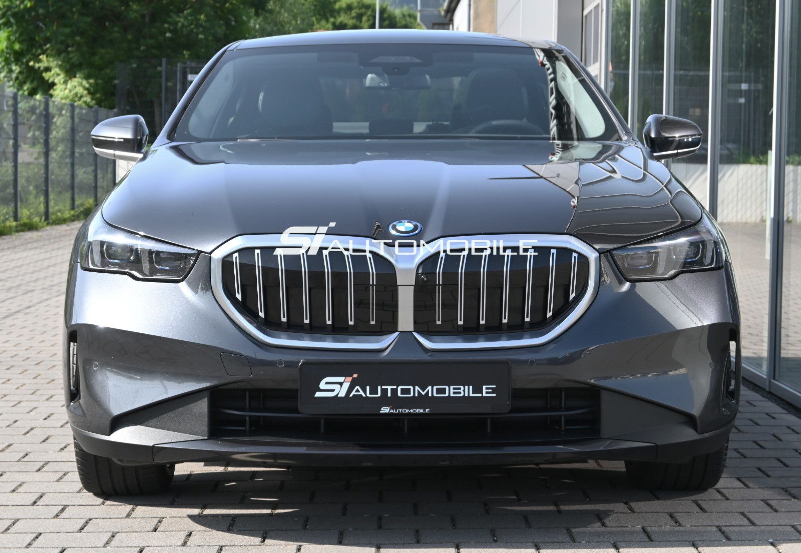 Fahrzeugabbildung BMW 530e Aut. °UVP 88.479€°ACC°B&W°PANO°MERINO°360°
