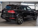 Volkswagen Touareg 3.0 V6 TDI Tiptronic BMT Terrain Tec... - Volkswagen Touareg in Düsseldorf