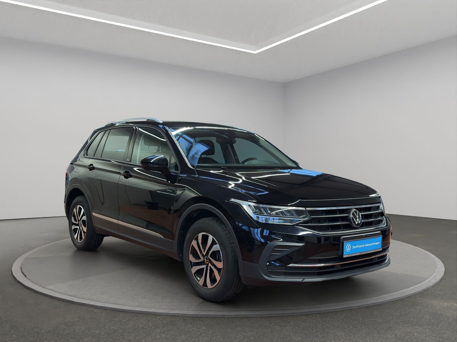 Volkswagen Tiguan - Bild 3