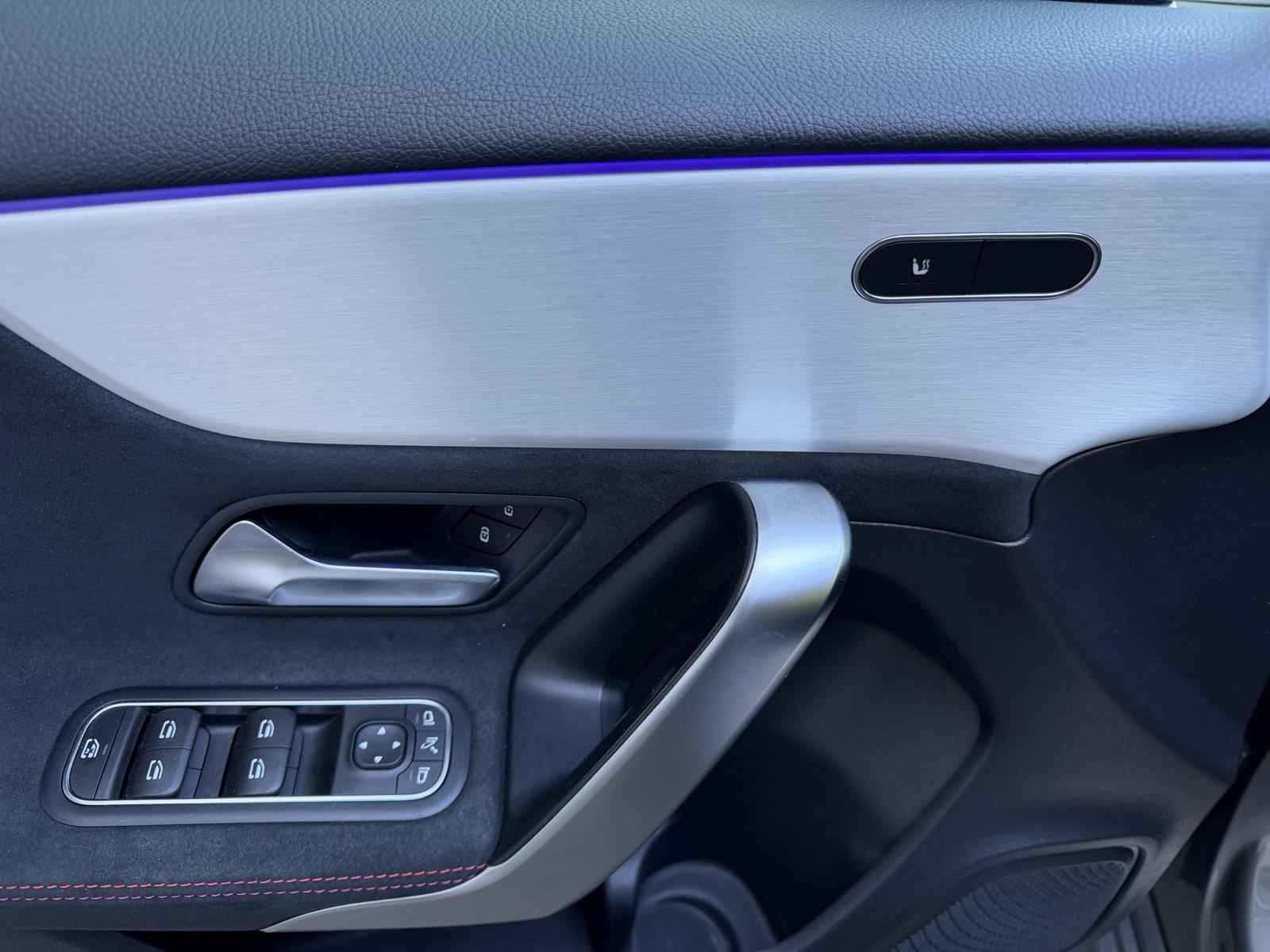 Mercedes-Benz A-Class AMG Night LED Distronic Kamera Ambiente-Be, миниатюра 28