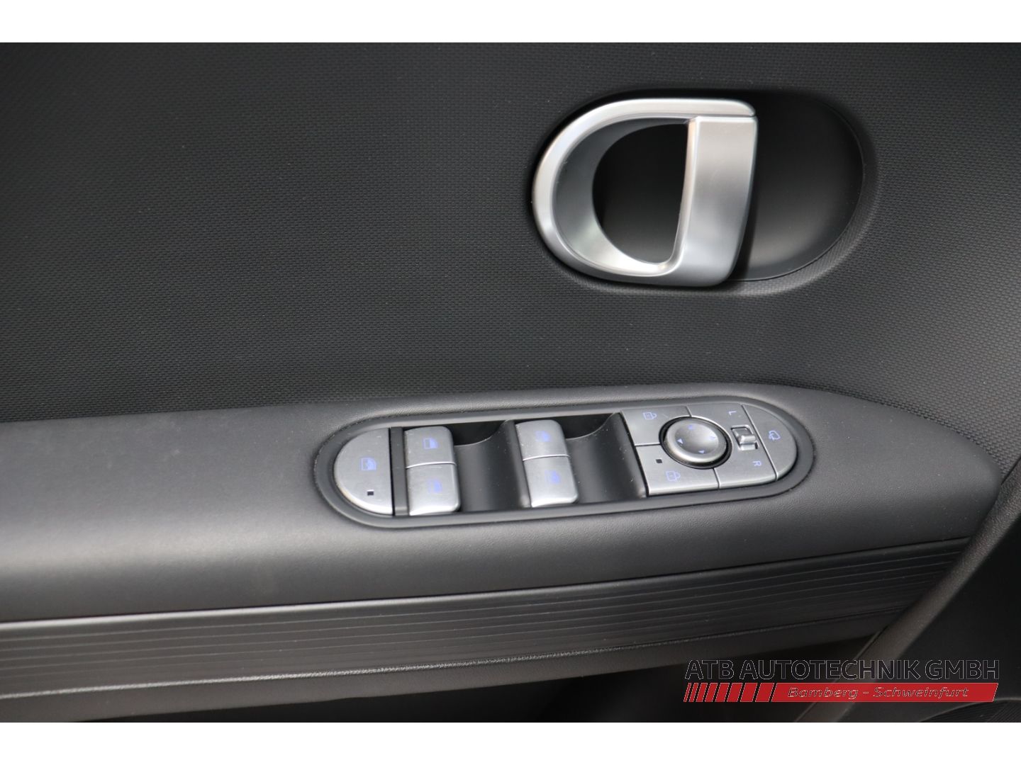 Fahrzeugabbildung Hyundai IONIQ 5 77,4 kWh 98,3% SOH 2WD Navi LED Apple Ca