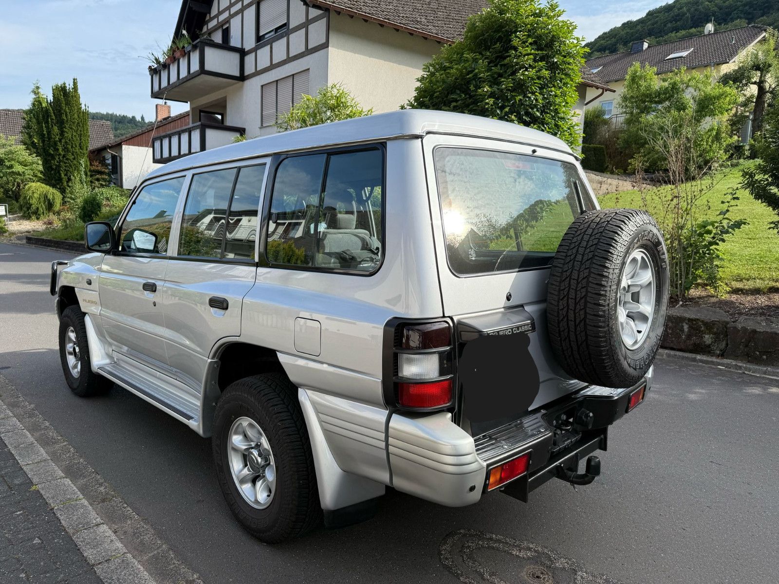 Fahrzeugabbildung Mitsubishi Pajero TD Classic 2500 /GEPFLEGT/ NUR 133 TKM