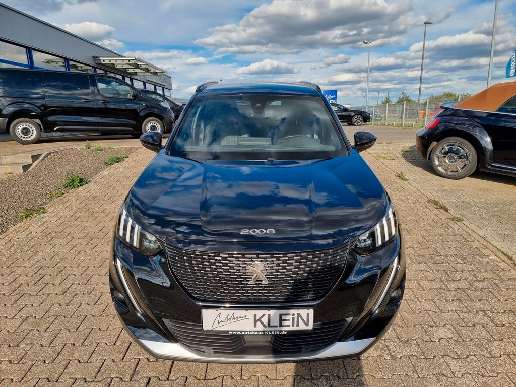 Image of Peugeot e-2008