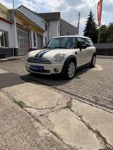 MINI Mini Clubman Cooper 1.6/Garantie/TÜV/Pano/SHZ - MINI Cooper aus 2009