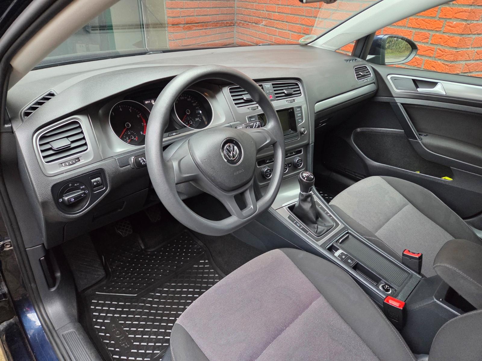 Volkswagen Golf 2015 — photo 10