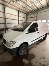 Mercedes-Benz Mercedes Vito 109 CDI 4x4 | TÜV 04/2027 - gebrauchte Mercedes-Benz Vito aus dem Jahr 2008
