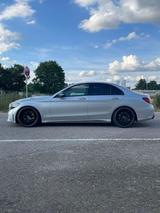 Mercedes-Benz C 300 / Top Zustand / AMG Line  - Mercedes-Benz C 300: Von Privat