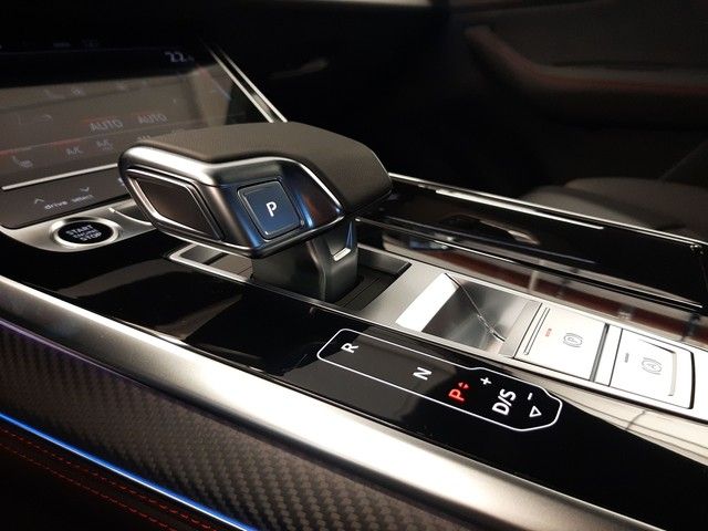 Fahrzeugabbildung Audi Q8 S line 50TDI PANO AHK Laser StdHz B&O 23"
