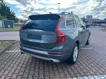 Volvo XC90 - 4