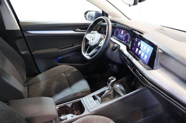 Volkswagen Golf VIII 1.0 TSI Life AID+ACC+LED+CARPLAY