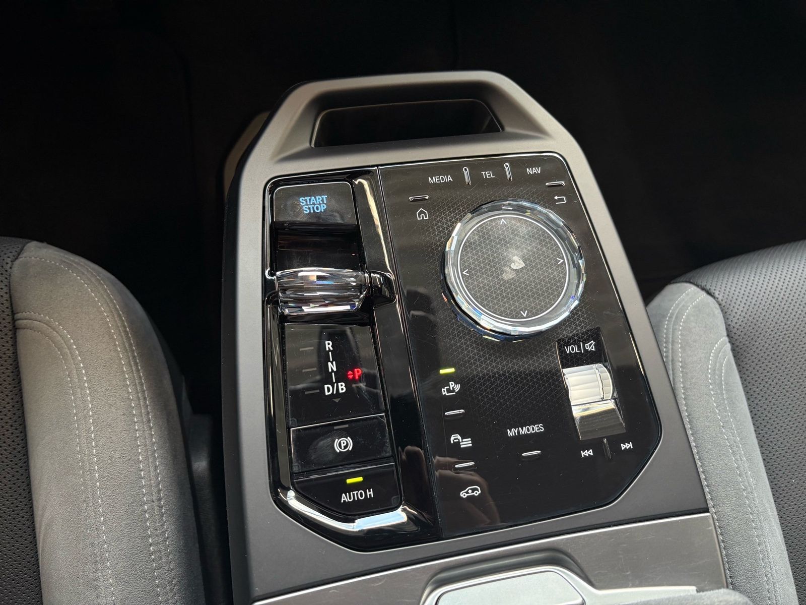 BMW iX - Bild 14